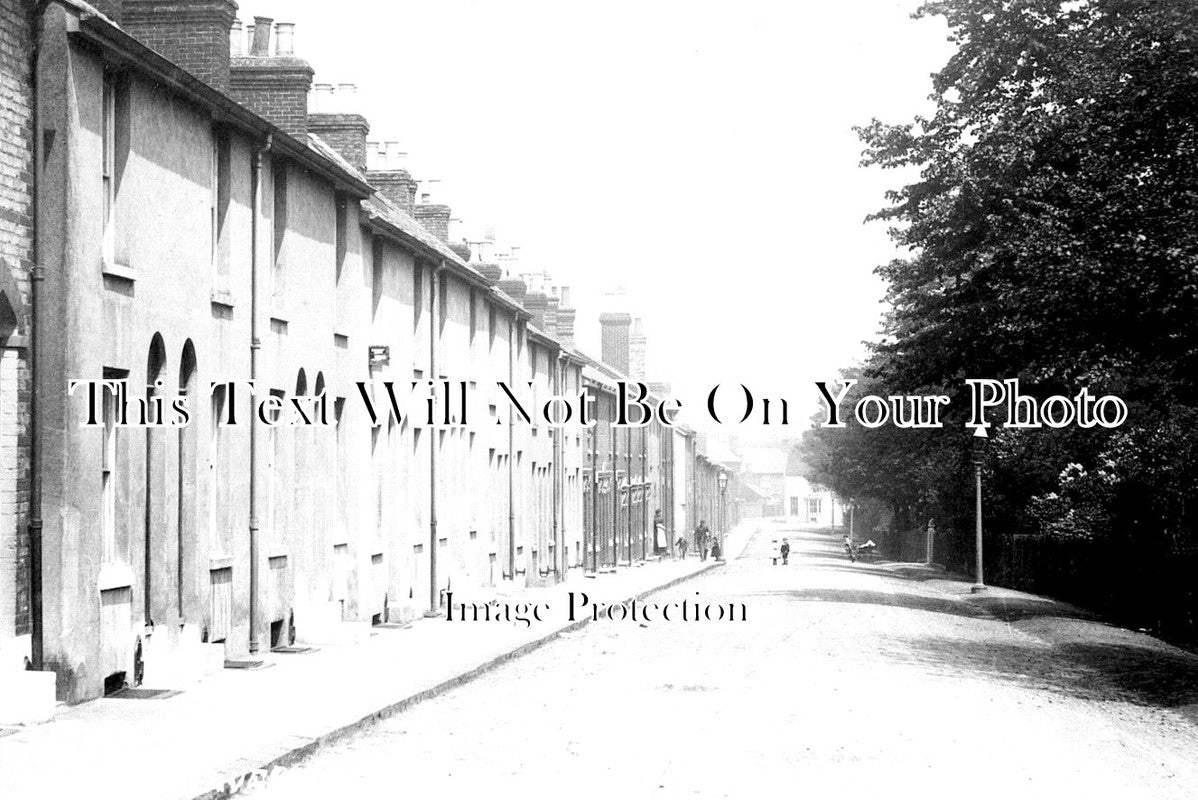 KE 2582 - Park Road, Faversham, Kent c1913