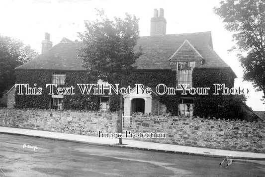 KE 2660 - Broadmead Manor, Folkestone, Kent