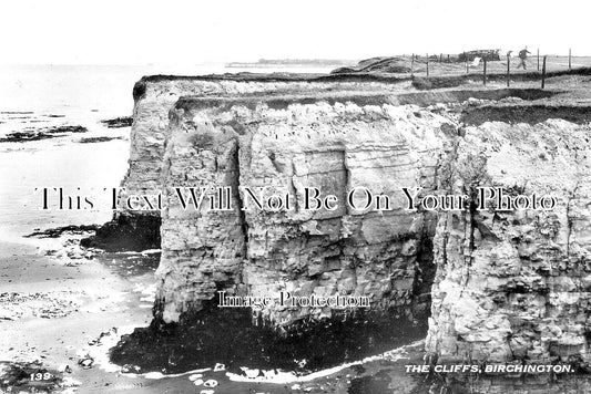 KE 2754 - The Cliffs, Birchington, Kent