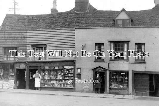 KE 2769 - High Street East Side, Tonbridge, Kent