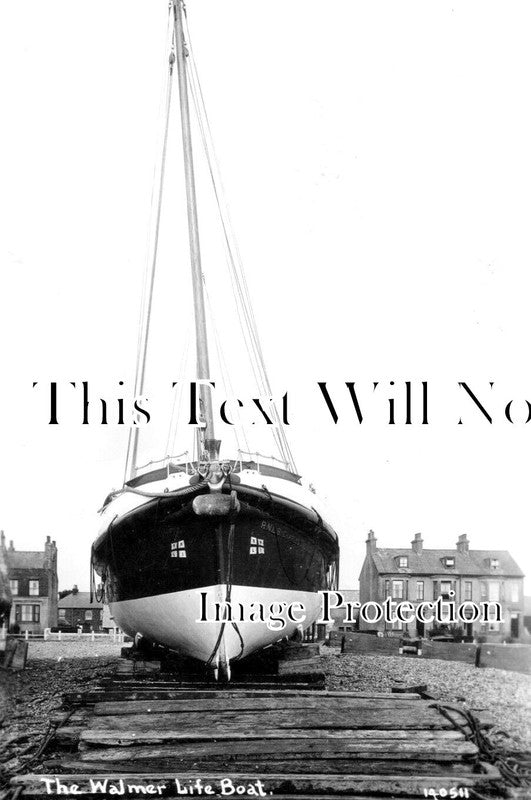 KE 3001 - The Walmer Lifeboat, Kent c1937