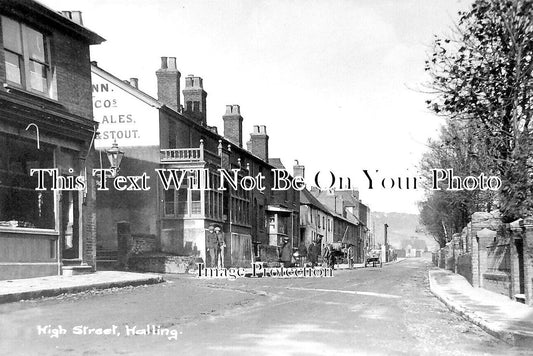 KE 3102 - High Street, Halling, Kent
