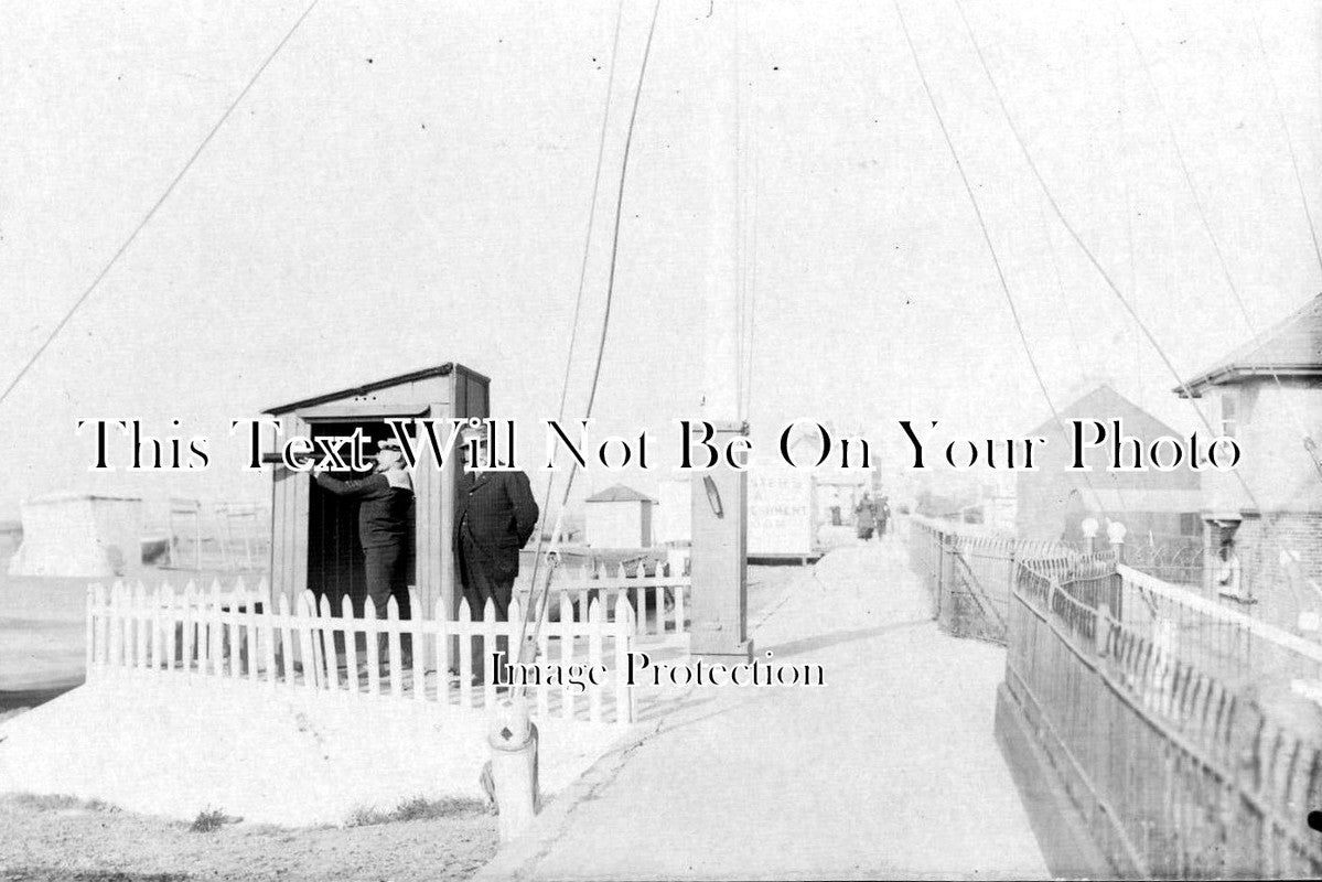 KE 315 - Beach-Look-Out, Whitstable, Kent