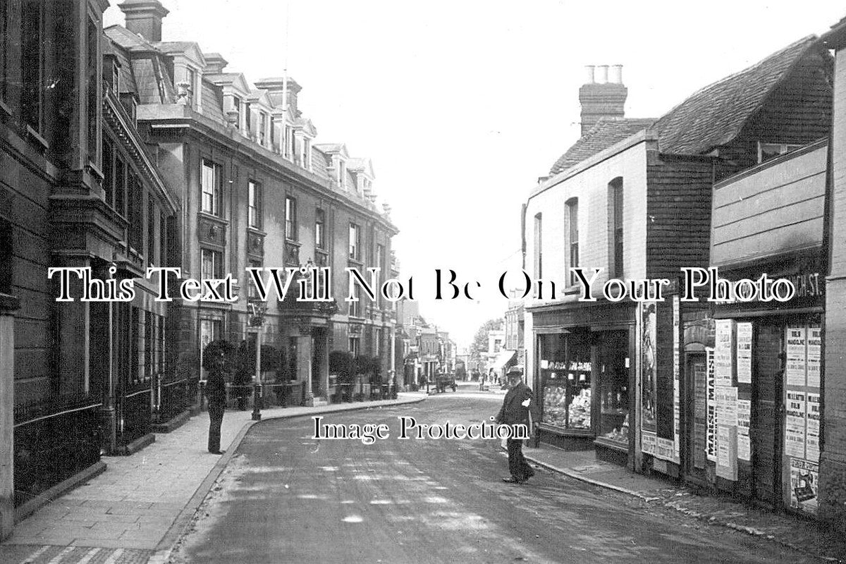 KE 3164 - Royal Crown Hotel, London Road, Sevenoaks, Kent c1911