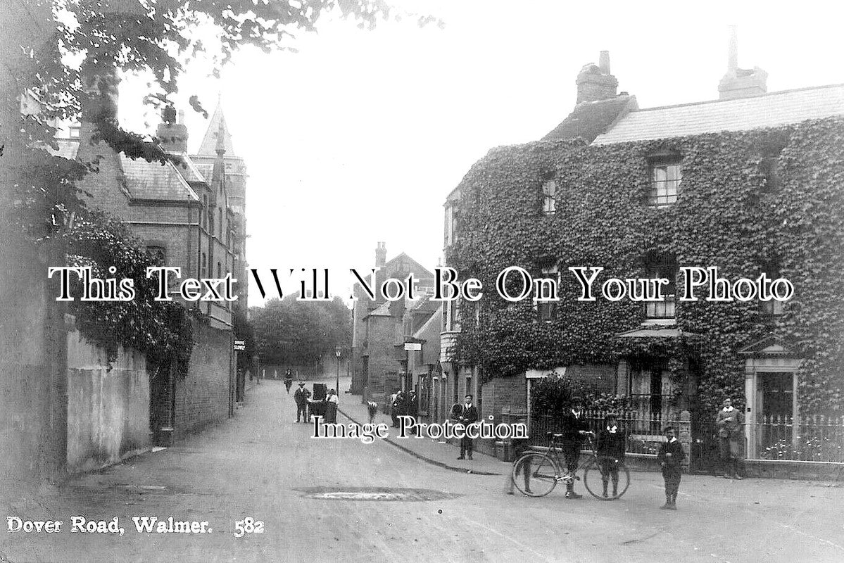 KE 3172 - Dover Road, Walmer, Kent