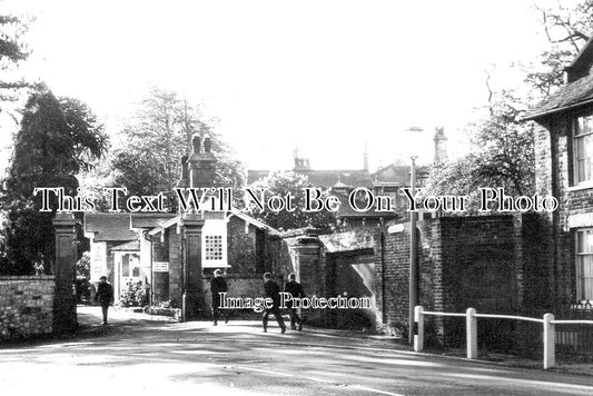 KE 3230 - Park Grange, Sevenoaks School, Kent