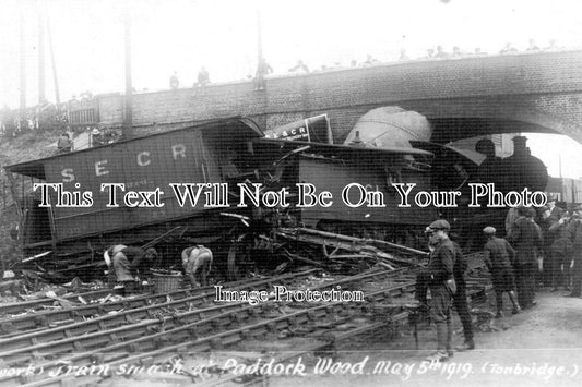 KE 3376 - Paddock Wood Railway Crash Accident, Tonbridge, Kent 1919
