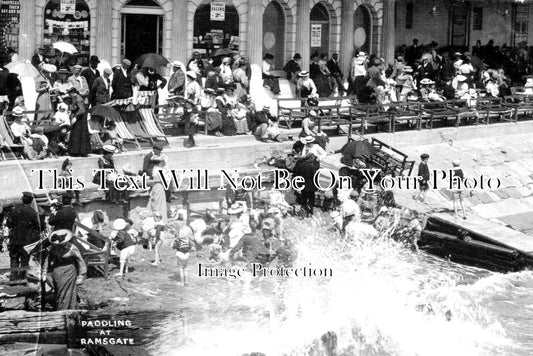 KE 3401 - Paddling At Ramsgate, Kent