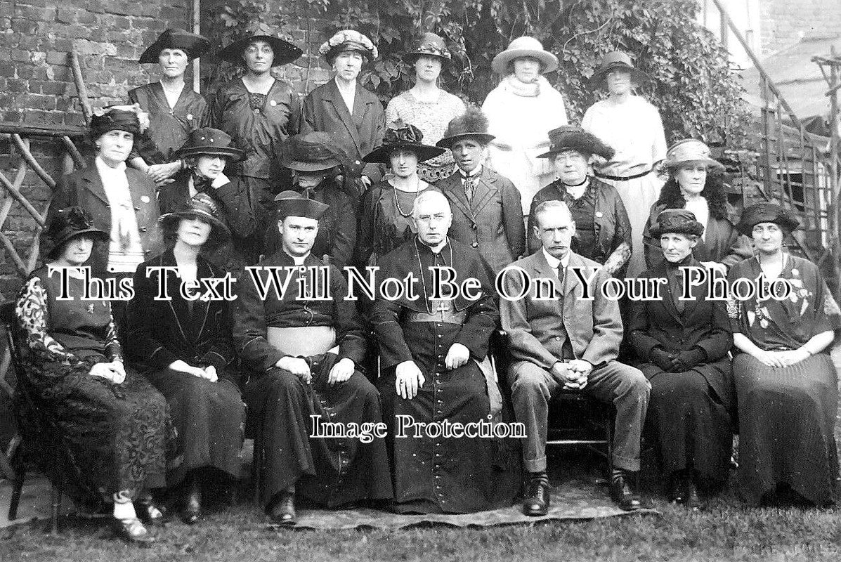 KE 3562 - Folkestone Clergy, Kent