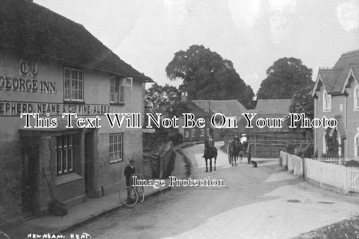 KE 3569 - George Inn Pub, Newnham, Kent c1910