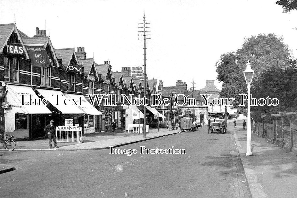 KE 3628 - High Street, Sidcup, Kent