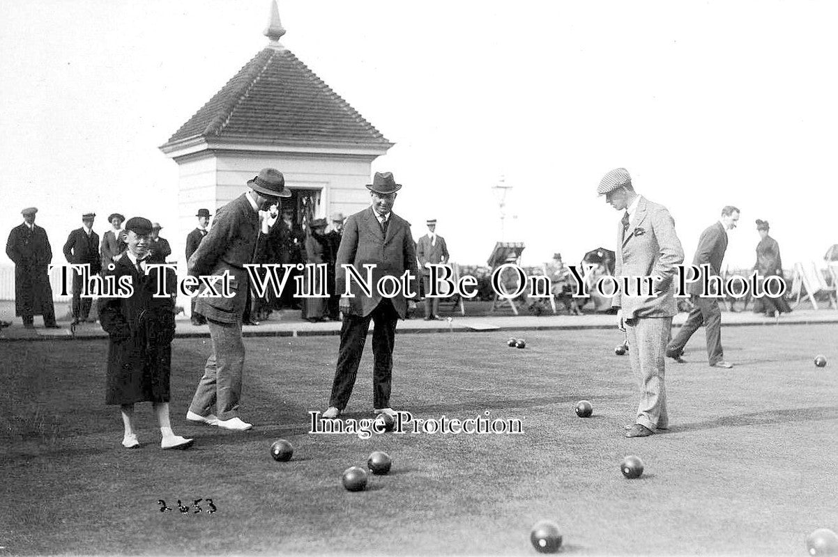 KE 3644 - The Bowling Green, Cliftonville Bowls, Kent