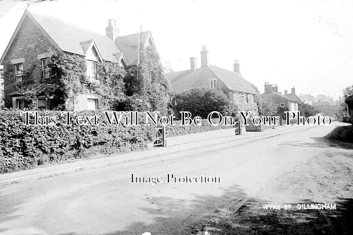 KE 3661 - Wyke Street, Gillingham, Kent c1906