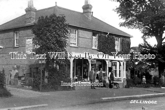 KE 3755 - Sellindge Village Shop, Kent c1916