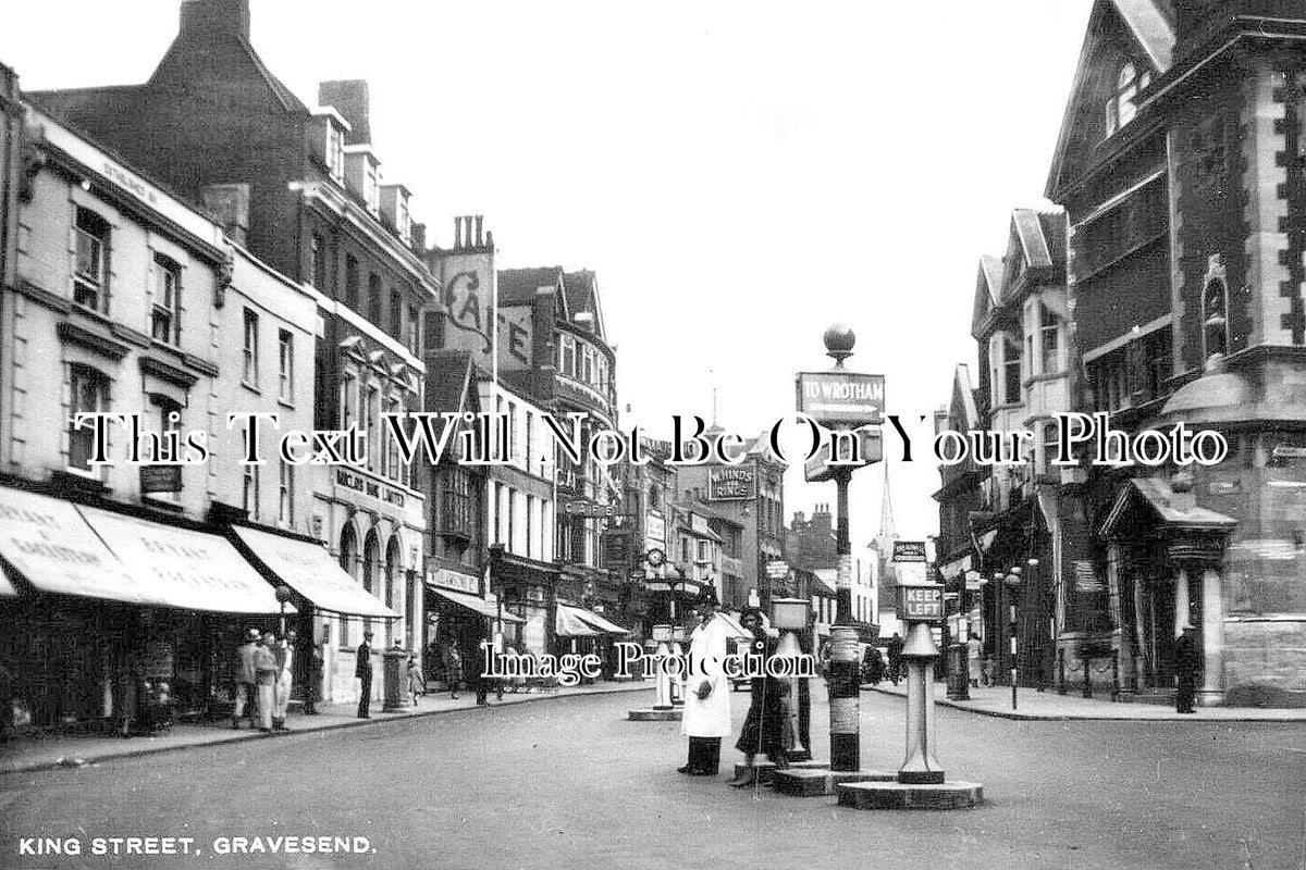 KE 3767 - King Street, Gravesend, Kent