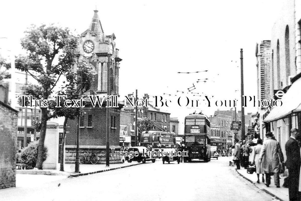 KE 3862 - The Clock Tower, Bexleyheath, Kent