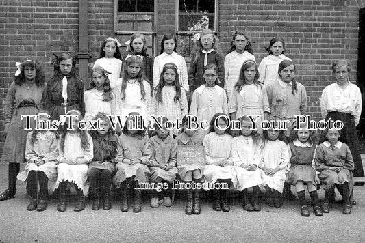 KE 3870 - Chislehurst National School Group, Kent 1920
