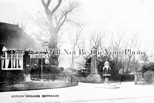 KE 3903 - Gordon Grounds Entrance, Gravesend, Kent