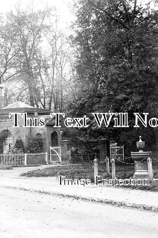 KE 4127 - Gate House, Welling, Kent c1910