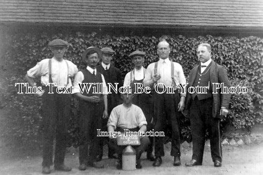 KE 4164 - Kenward & Courts Brewery Staff, Hadlow, Kent c1910