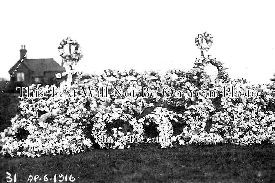 KE 4204 - Munitions Factory Explosion Funeral Tributes, Faversham, Kent 1916
