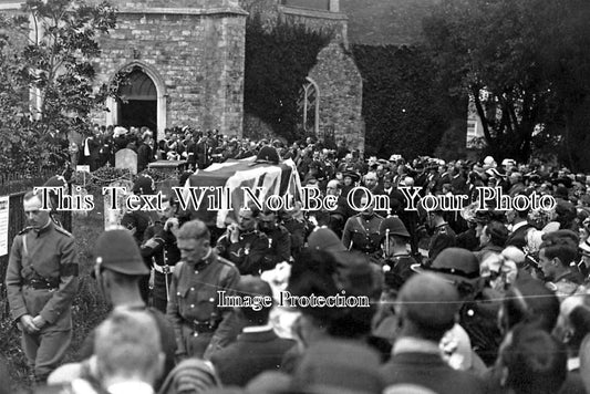 KE 426 - Policemans Funeral, Hythe, Kent