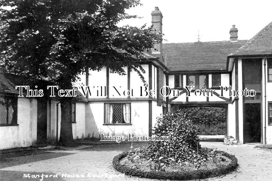 KE 4409 - Stanford House Courtyard, Kent