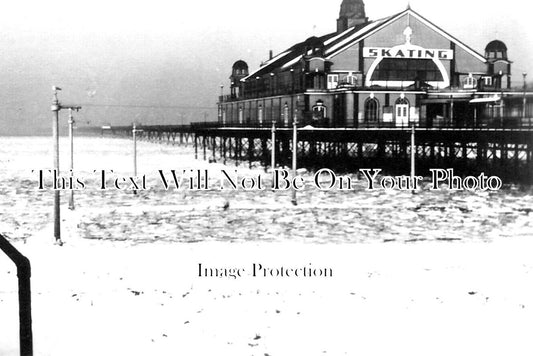 KE 4499 - The Pier & Frozen Sea, Herne Bay, Kent 1940