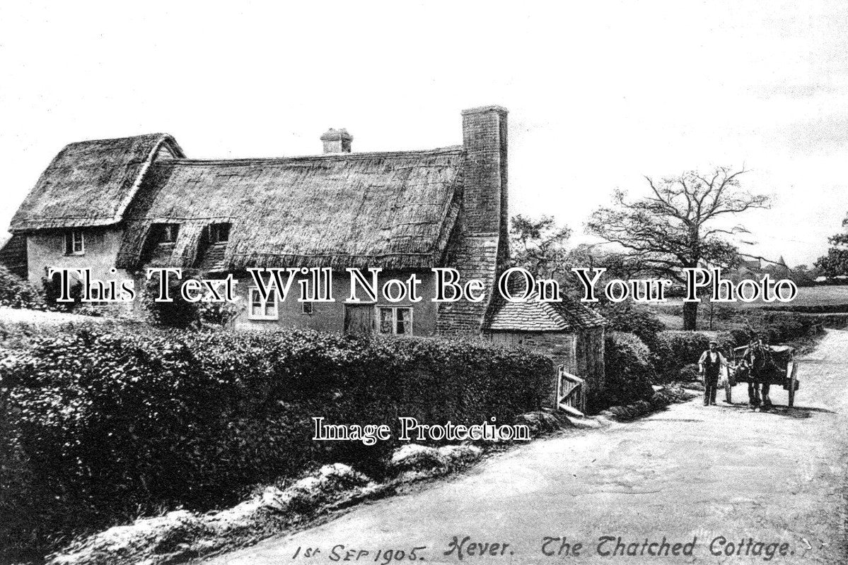 KE 4506 - The Thatched Cottage, Hever, Kent c1905