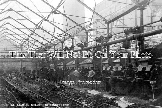 KE 4633 - Fire At Lloyds Mills, Sittingbourne, Kent