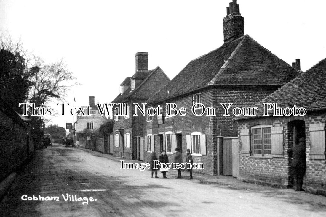 KE 4971 - Cobham Village, Kent – JB Archive