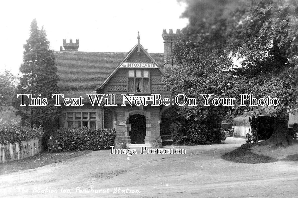 KE 5189 - The Station Inn Pub, Penshurst, Kent