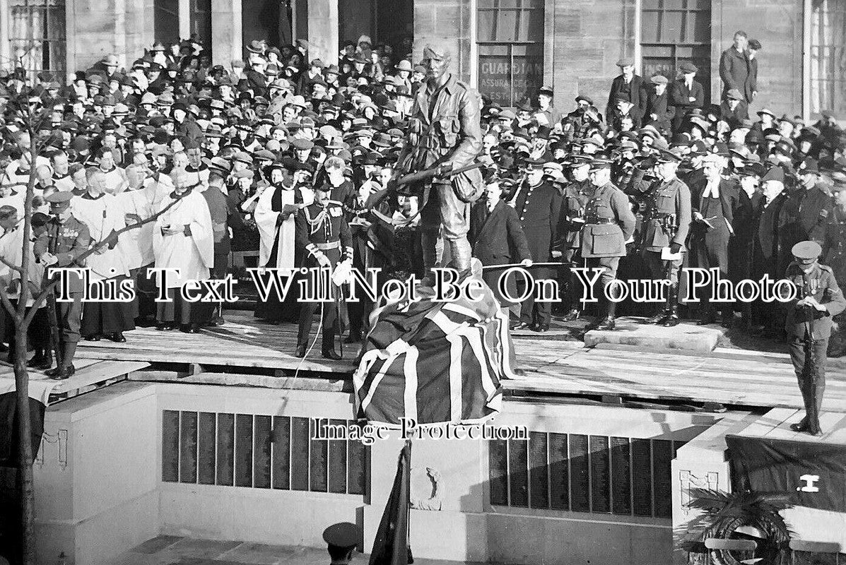 KE 5218 - Unveiling Tunbridge Wells War Memorial, Kent