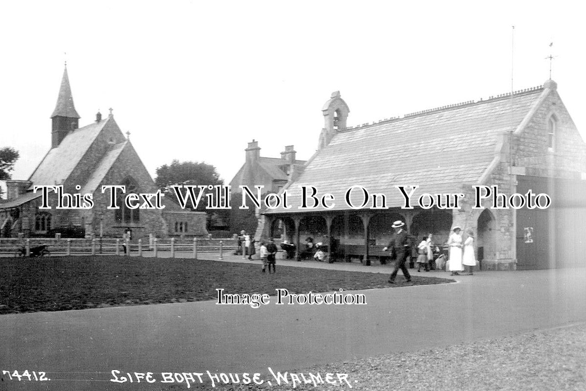 KE 5254 - Lifeboat House, Walmer, Kent