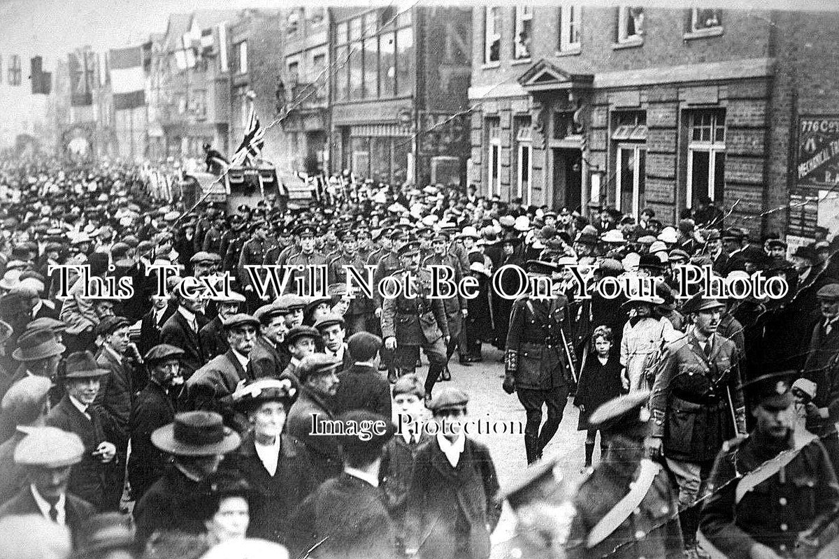 KE 53 - WW1 Tank, Tonbridge High Street, Kent