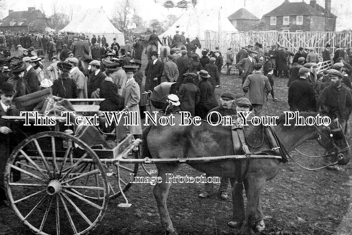 KE 5508 - Gathering At Ashford, Kent c1905