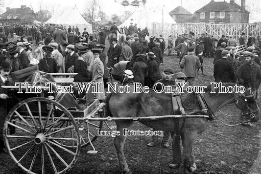 KE 5508 - Gathering At Ashford, Kent c1905