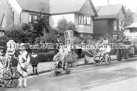 KE 5556 - Canterbury Carnival, Kent