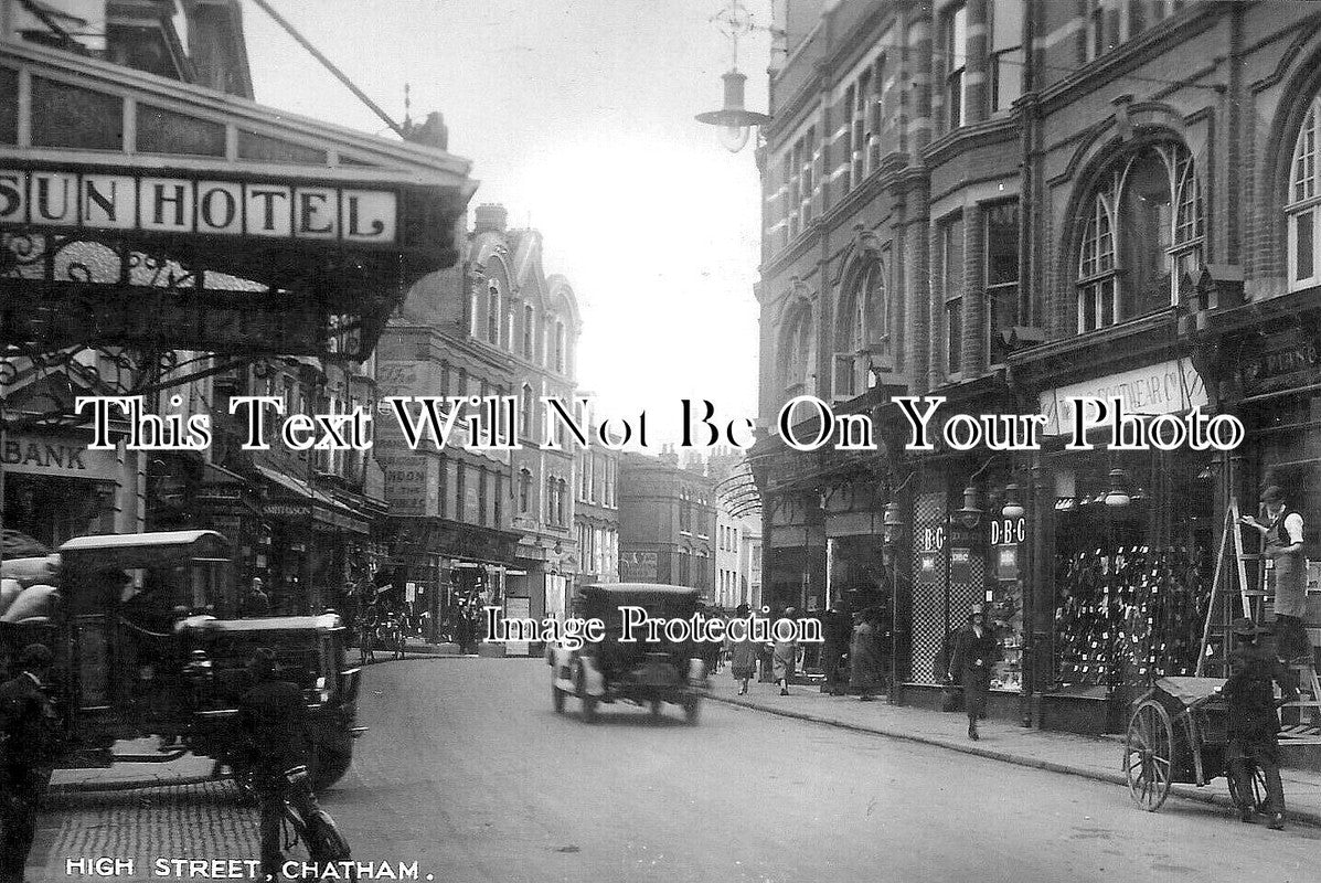 KE 5774 - High Street, Chatham, Kent
