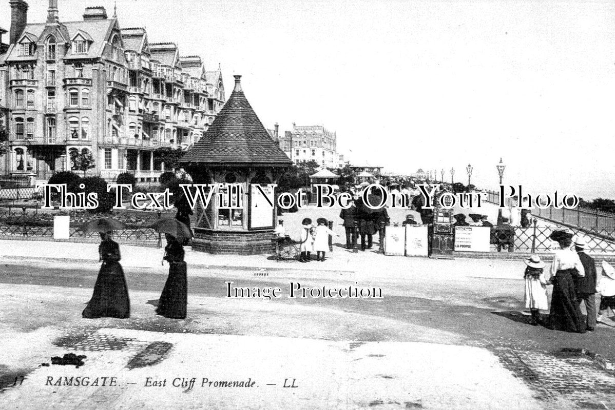 KE 5872 - East Cliff Promenade, Ramsgate, Kent