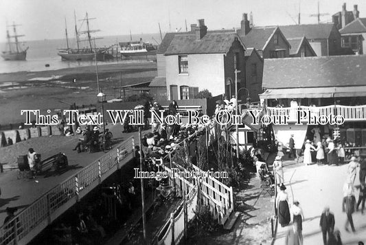 KE 5933 - Whitstable Harbour & Skating Rink, Kent