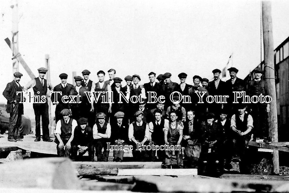 KE 671 - Boatyard Slipway, Sittingbourne, Kent