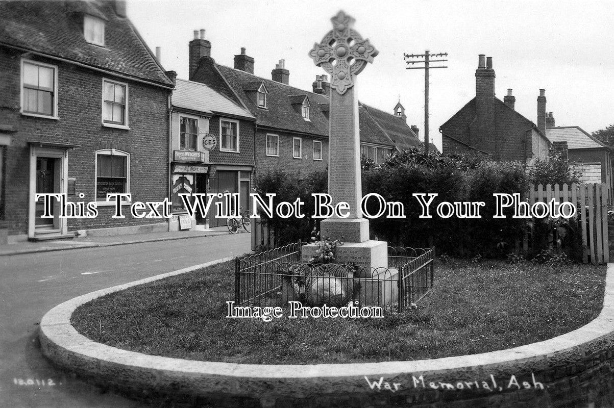 KE 754 - War Memorial, Ash, Kent