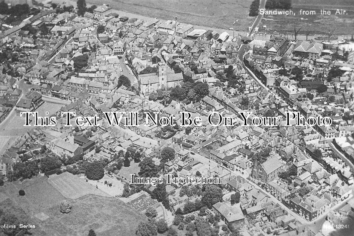 KE 889 - Aerial View Of Sandwich, Kent