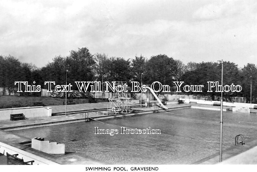 KE 933 - Gravesend Swimming Pool, Kent