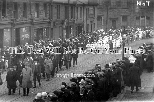 LA 1070 - Street Parade, Lancaster, Lancashire