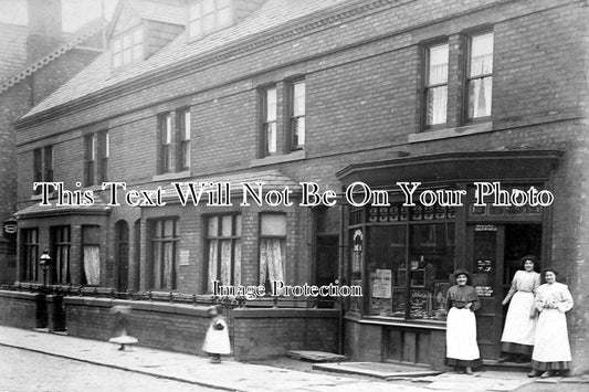 LA 1144 - Hyde Grocer Shop, Denton, Manchester, Lancashire c1905