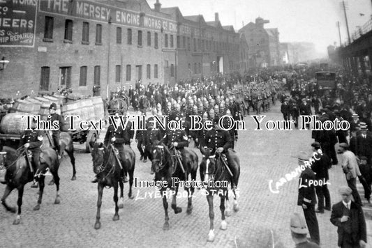 LA 1316 - 1911 Liverpool Strike, Mounted Police Convoy, Sefton Street, Lancashire