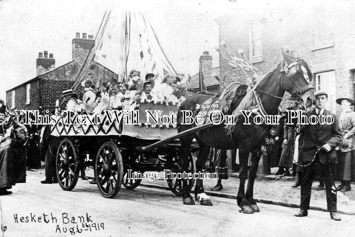 LA 1384 - HOrse & Cart, Hesketh Bank Parade, Lancashire