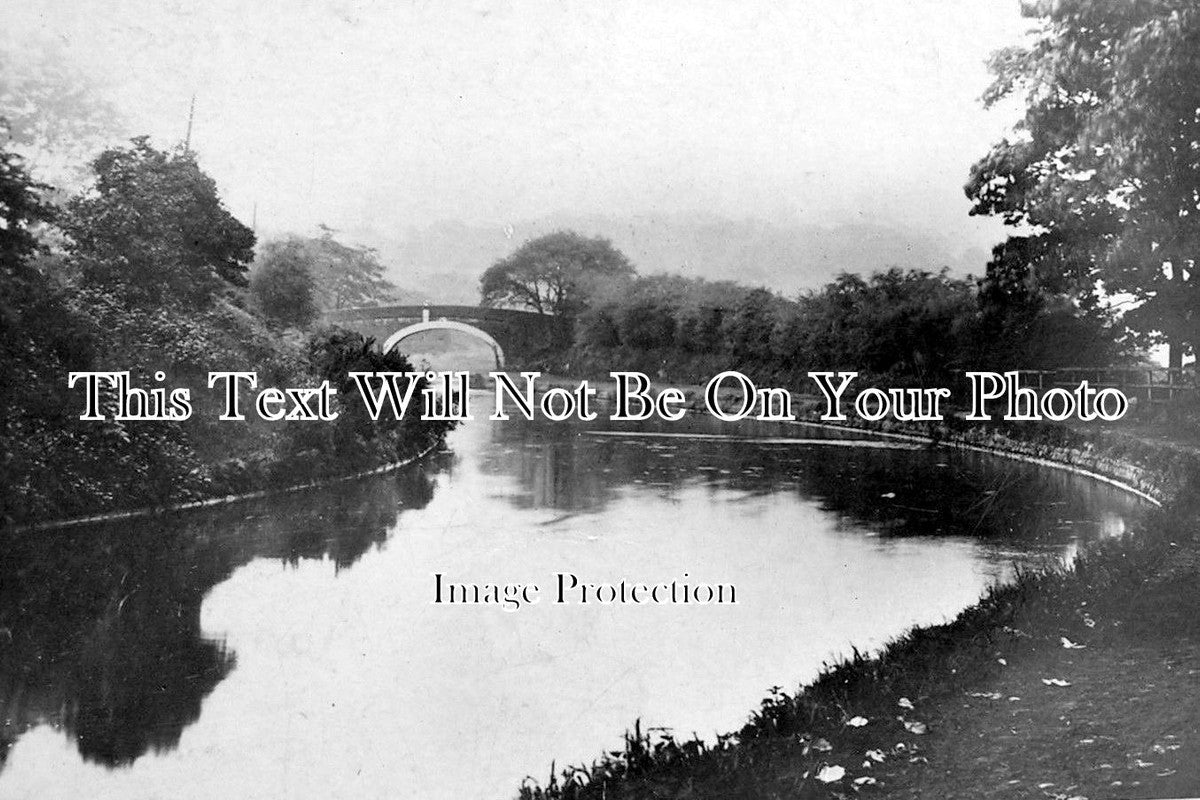 LA 1458 - The Canal At Chorley, Manchester, Lancashire